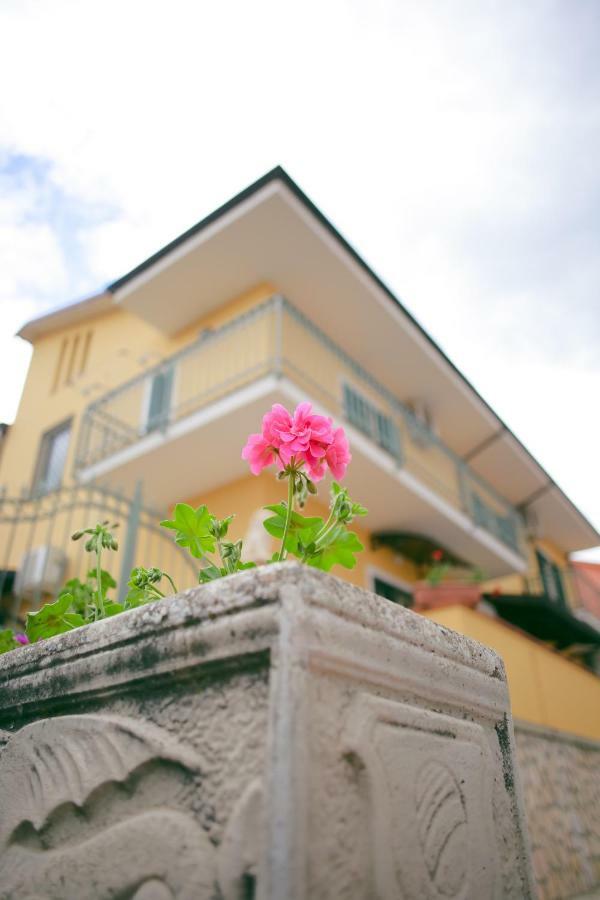 B&B Dei Segreti&Spa Rose Esterno foto